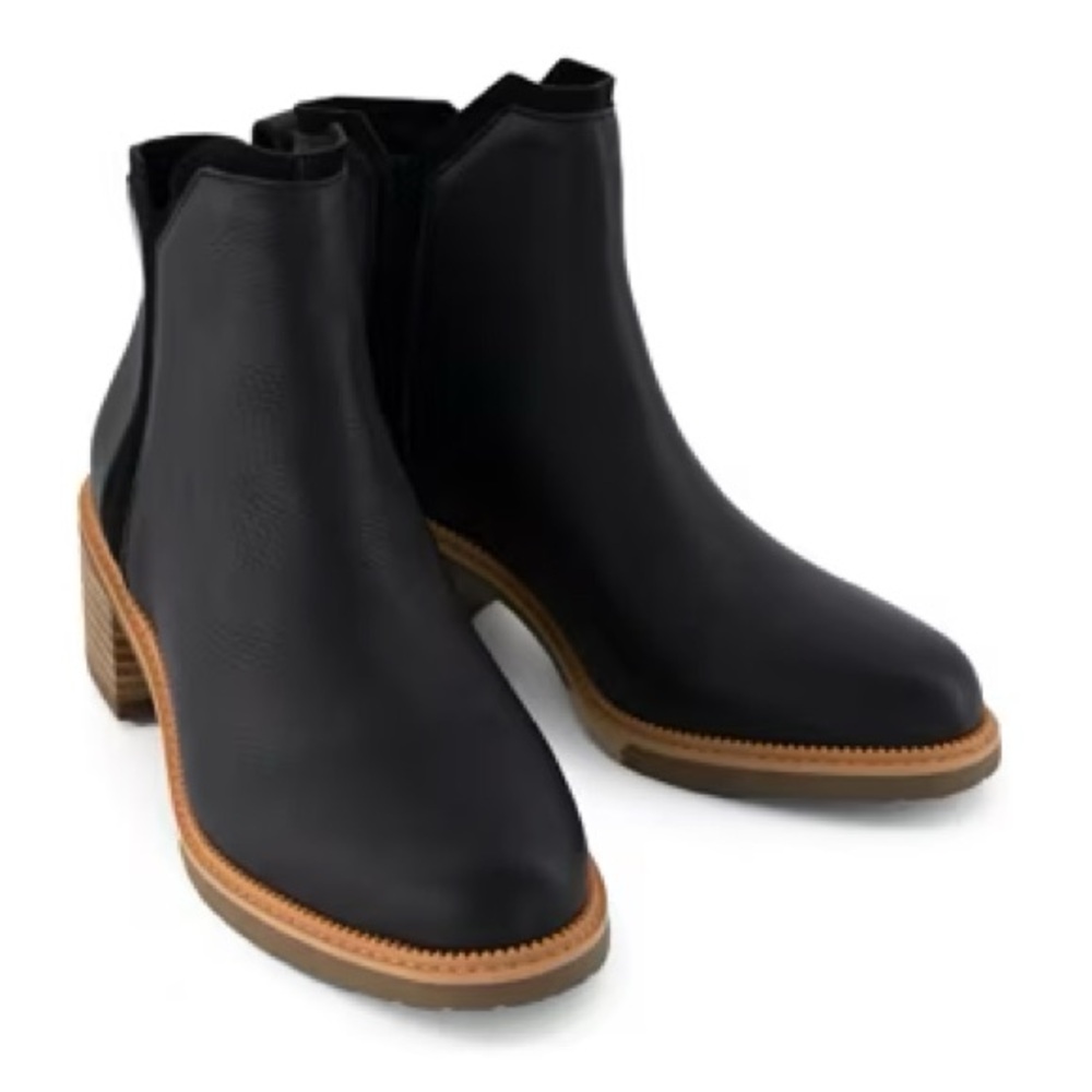 Toms Hailey boot black leather NEW